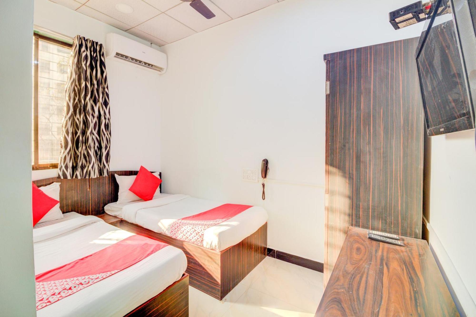 Hotel O Anjali Hotel Mumbai Exterior foto